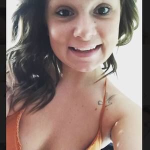 Meet your Posher, Cortney